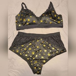 Torrid Plus Size Gold Stars Bralette & Panty Set, Top 3X - Bottom 2X